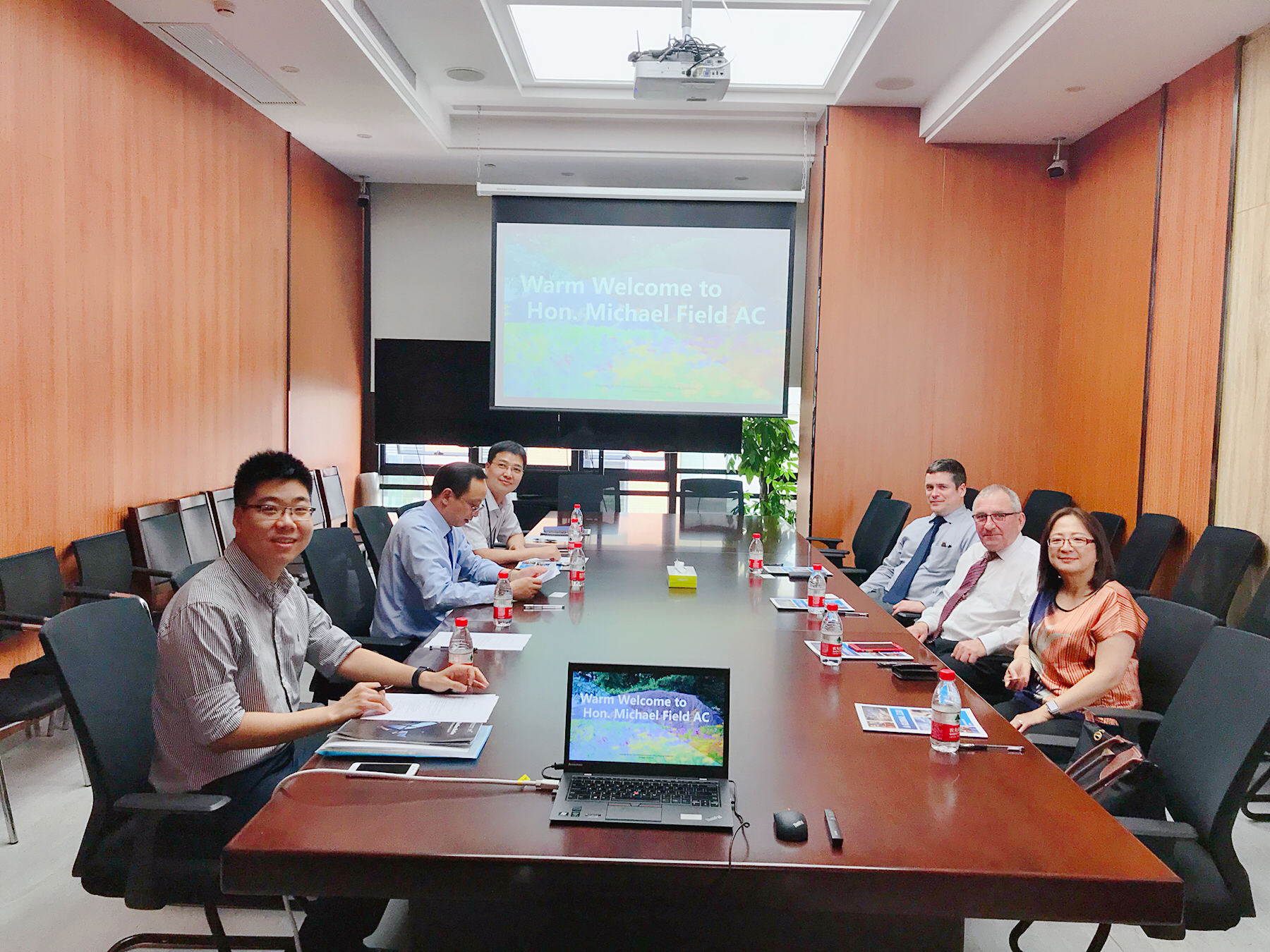澳大利亚塔斯马尼亚大学代表团访问william威廉中文官网.jpg